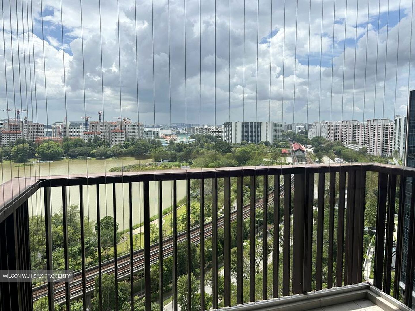 Lakeville (D22), Condominium #563788891